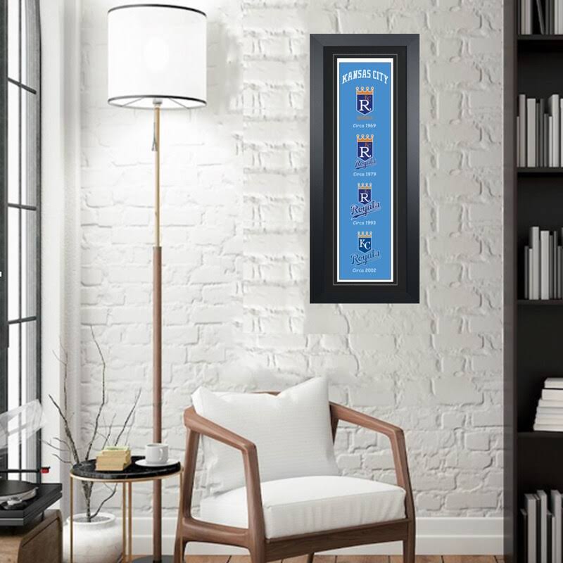 Framed Heritage Banner M5082
