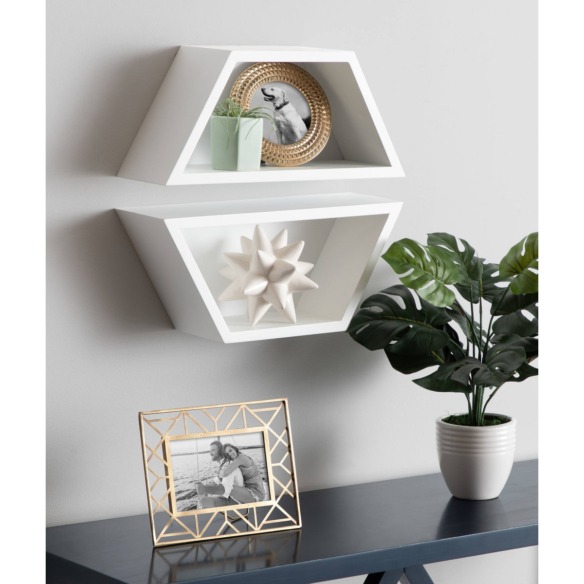 White Wall Shelf Set of 2 D786202