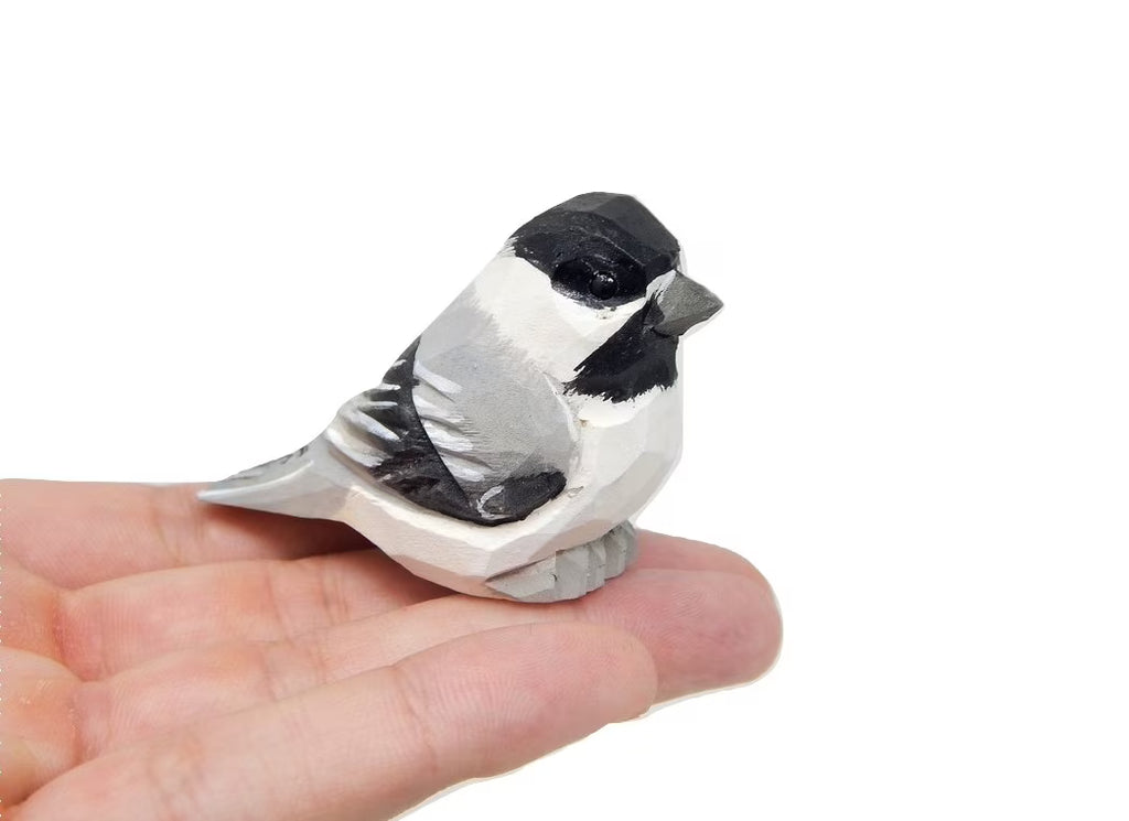 Black-Capped Chickadee Wood Figurine R896067
