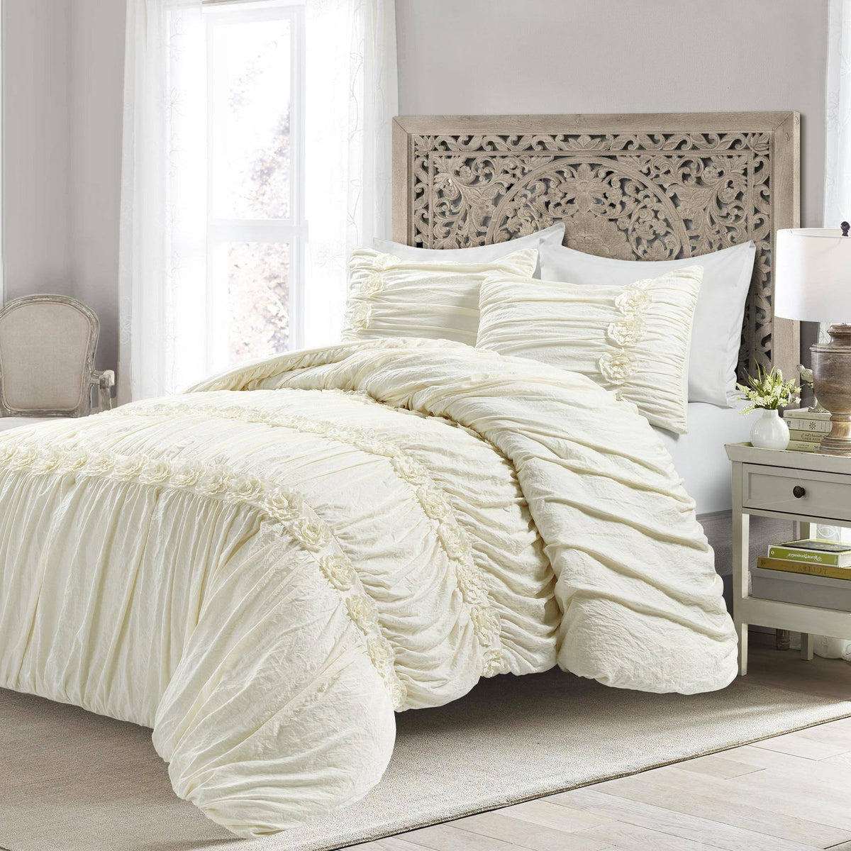 Ivory King Comforter Set J175