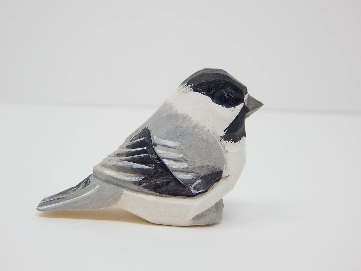 Black-Capped Chickadee Wood Figurine R896067