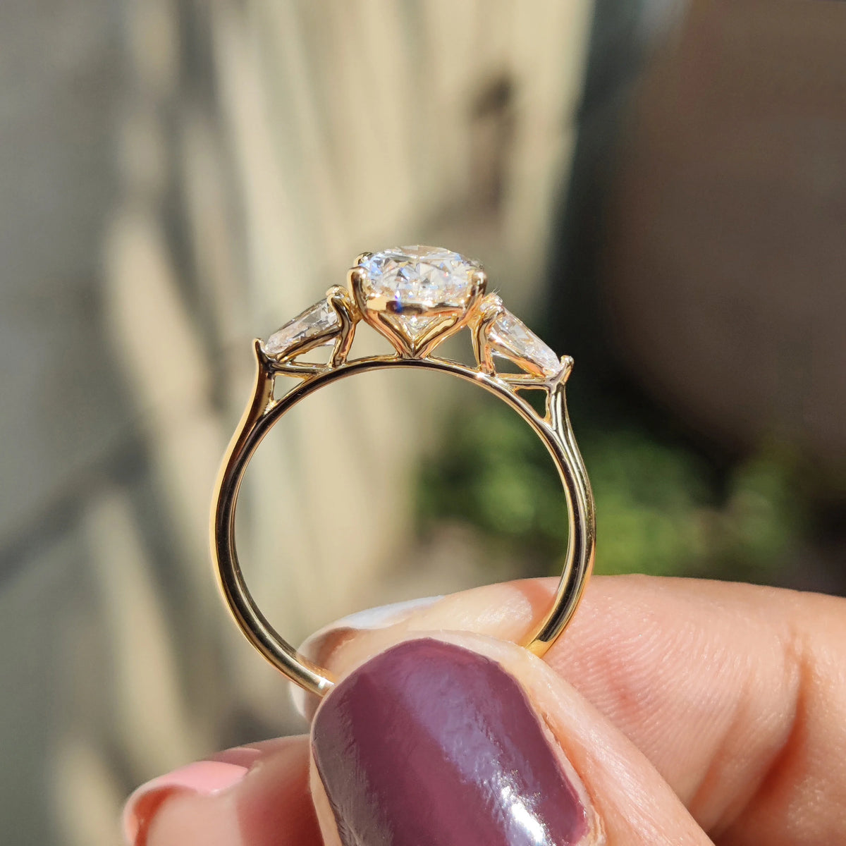 3tcw Oval Moissanite Three Stone Engagement Ring Z933