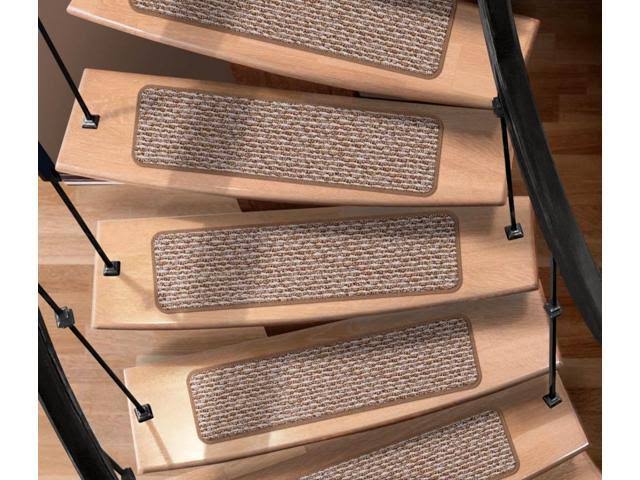 15 Pc Attachable Carpet Stair Treads Praline Brown 8 in. x 27 in. T5500